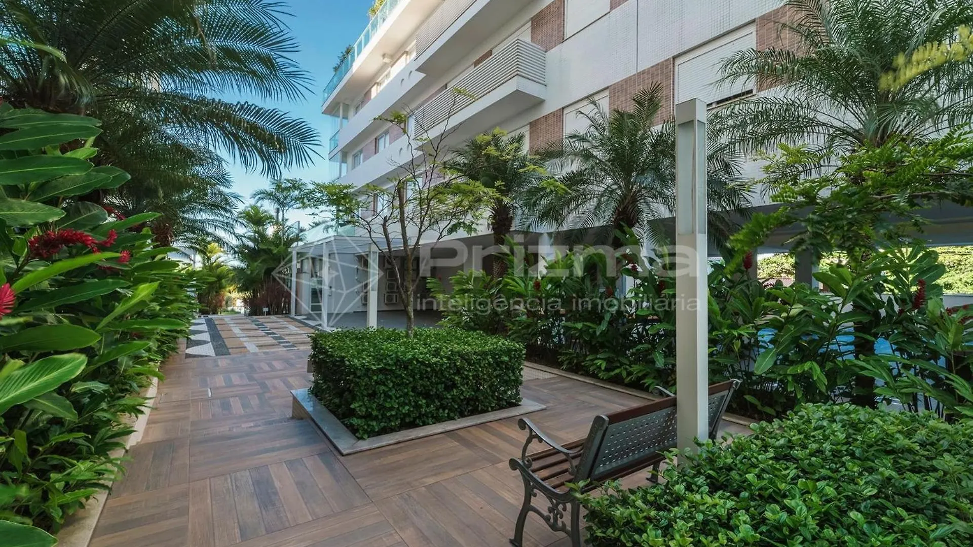 Varandas Do Atlantico 201 A - Excelente Apartamento Em Condominio Pe Na Areia Na Praia De Bombas Bombinhas 0*,  Brazil