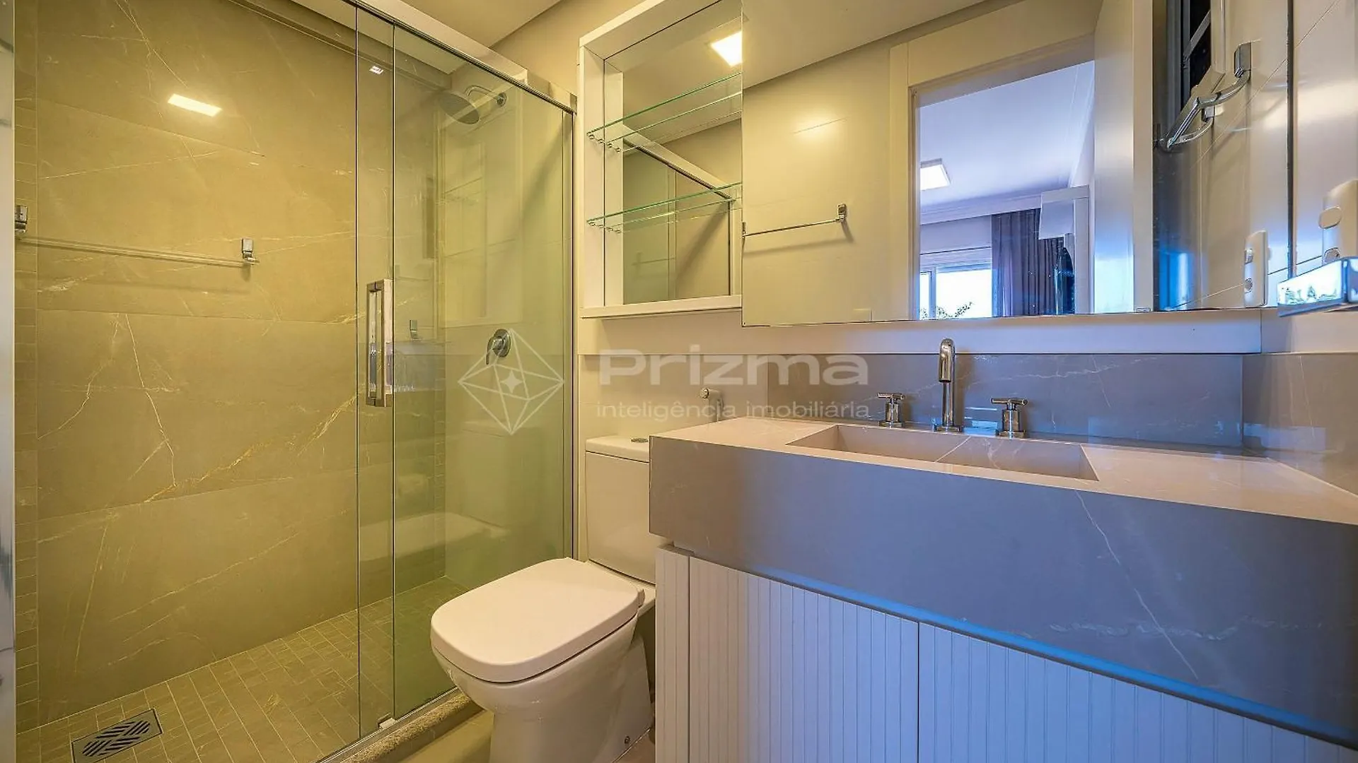 Apartment Varandas Do Atlantico 201 A - Excelente Apartamento Em Condominio Pe Na Areia Na Praia De Bombas Bombinhas